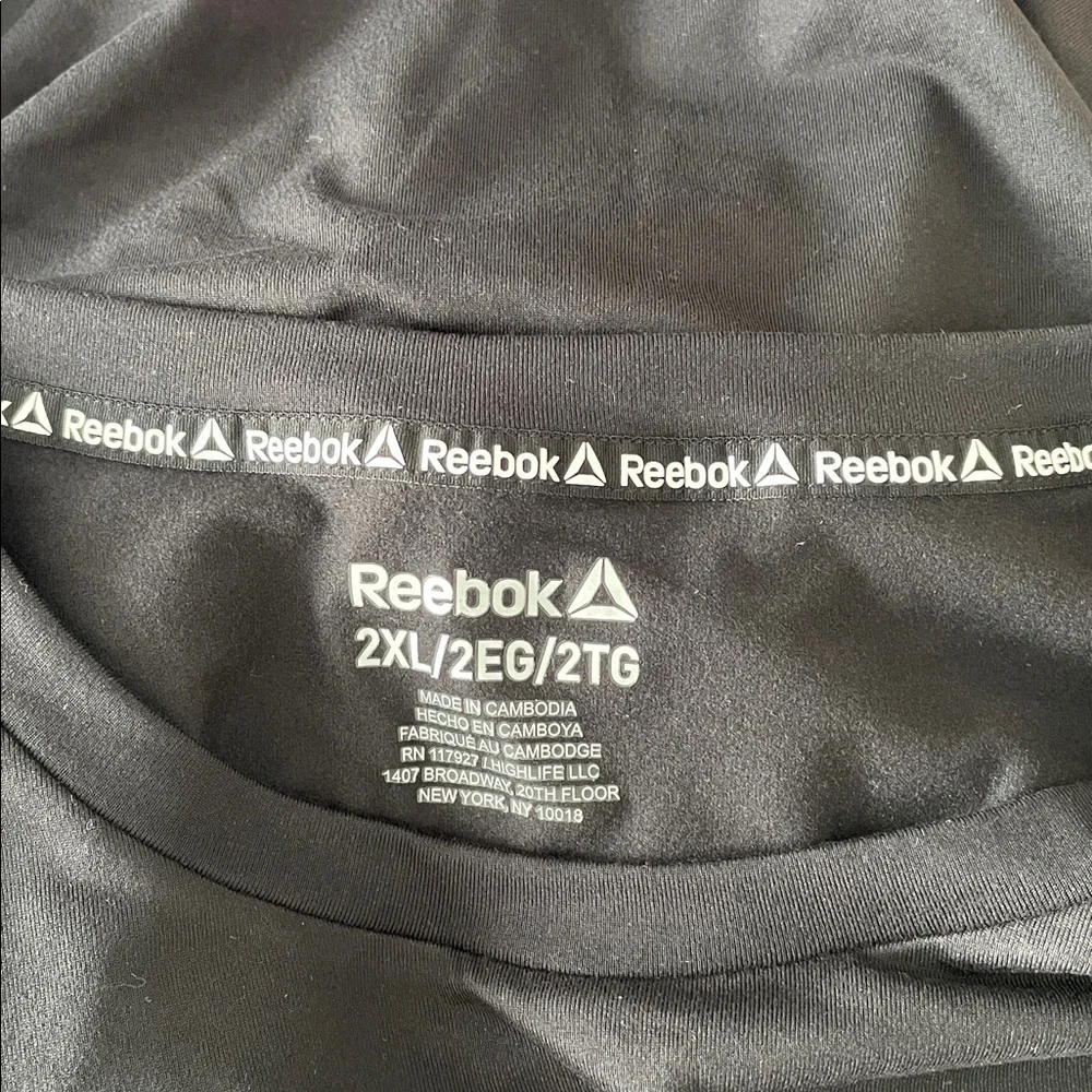 Reebok Black Short Sleeve Tee with White Logo 2XL 94% polyester 6% spandex